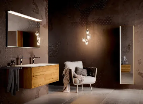 Bild des Leuchtspiegels Edition Lignatur von Keuco.